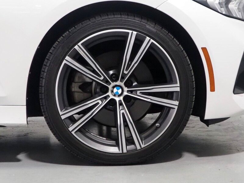 2023 BMW 3 Series 330i Sedan *NAVIGATION, CURVED DISPLAY, SAFETY ALERTS, BACKUP-CAMERA, COLOR TOUCHSCREEN, MOONROOF, HEATED SEATS, COMFORT ACCESS, 19 INCH WHEELS, ANDROID & APPLE Round Rock TX