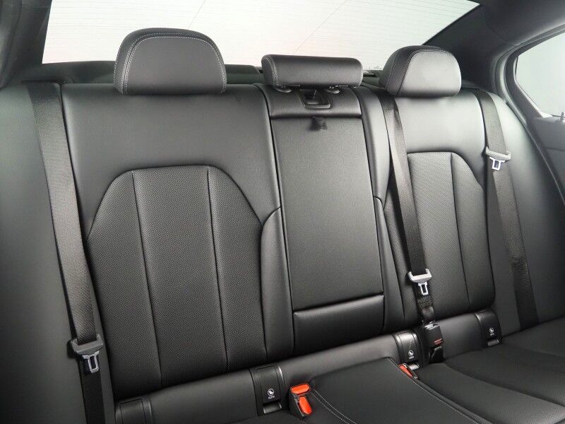 2023 BMW 3 Series 330i Sedan *NAVIGATION, CURVED DISPLAY, SAFETY ALERTS, BACKUP-CAMERA, COLOR TOUCHSCREEN, MOONROOF, HEATED SEATS, COMFORT ACCESS, 19 INCH WHEELS, ANDROID & APPLE Round Rock TX