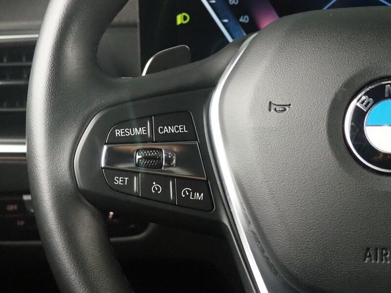 2023 BMW 3 Series 330i Sedan *NAVIGATION, CURVED DISPLAY, SAFETY ALERTS, BACKUP-CAMERA, COLOR TOUCHSCREEN, MOONROOF, HEATED SEATS, COMFORT ACCESS, 19 INCH WHEELS, ANDROID & APPLE Round Rock TX
