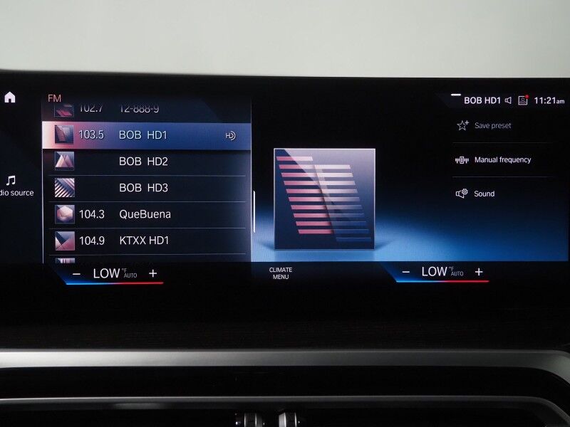 2023 BMW 3 Series 330i Sedan *NAVIGATION, CURVED DISPLAY, SAFETY ALERTS, BACKUP-CAMERA, COLOR TOUCHSCREEN, MOONROOF, HEATED SEATS, COMFORT ACCESS, 19 INCH WHEELS, ANDROID & APPLE Round Rock TX