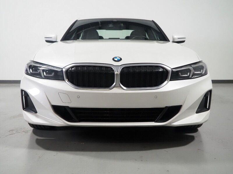 2023 BMW 3 Series 330i Sedan *NAVIGATION, CURVED DISPLAY, SAFETY ALERTS, BACKUP-CAMERA, COLOR TOUCHSCREEN, MOONROOF, HEATED SEATS, COMFORT ACCESS, 19 INCH WHEELS, ANDROID & APPLE Round Rock TX