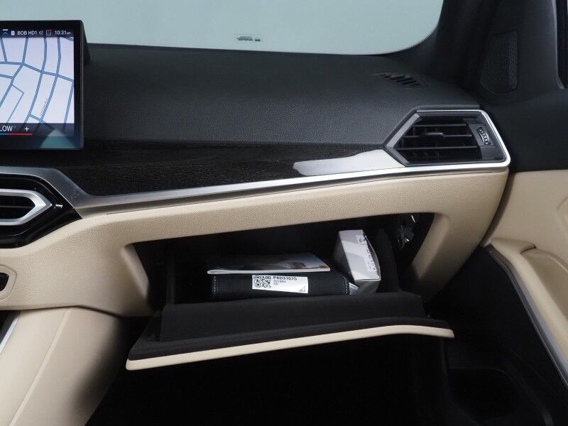 2023 BMW 3 Series 330i Sedan *NAVIGATION, CURVED DISPLAY, SAFETY ALERTS, PARK ASSIST PLUS, 360 VIEW CAMERAS, COLOR TOUCHSCREEN, MOONROOF, COMFORT ACCESS, 19 INCH WHEELS, ANDROID & APPLE Round Rock TX