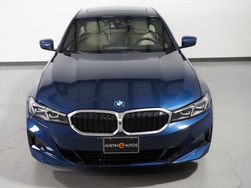 2023 BMW 3 Series 330i Sedan *NAVIGATION, CURVED DISPLAY, SAFETY ALERTS, PARK ASSIST PLUS, 360 VIEW CAMERAS, COLOR TOUCHSCREEN, MOONROOF, COMFORT ACCESS, 19 INCH WHEELS, ANDROID & APPLE Round Rock TX
