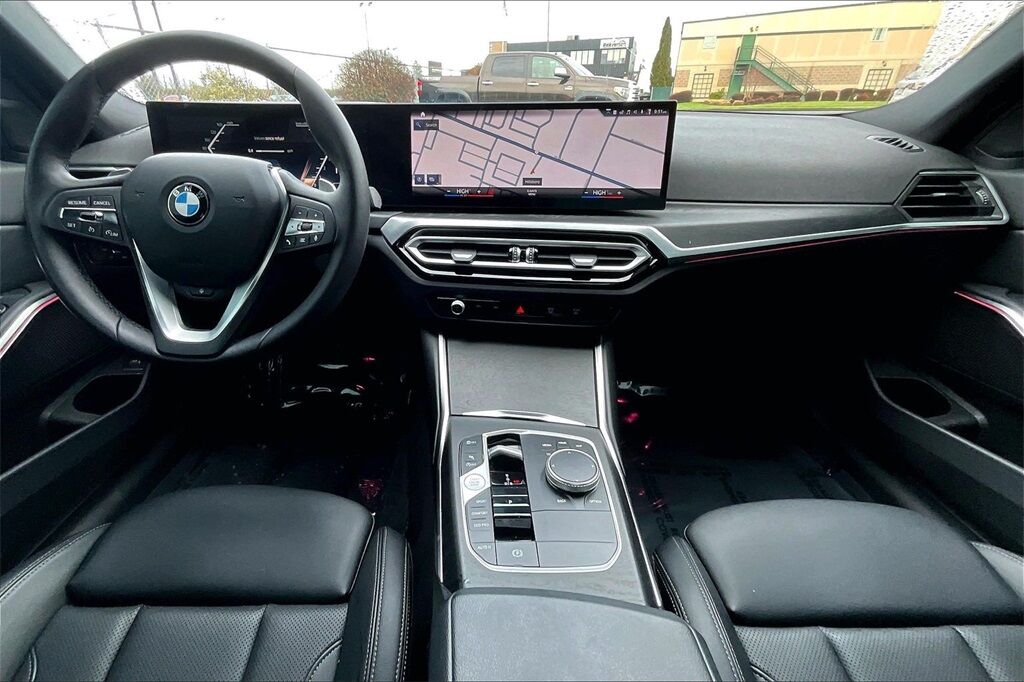 2023 BMW 3 Series 330i xDrive OR