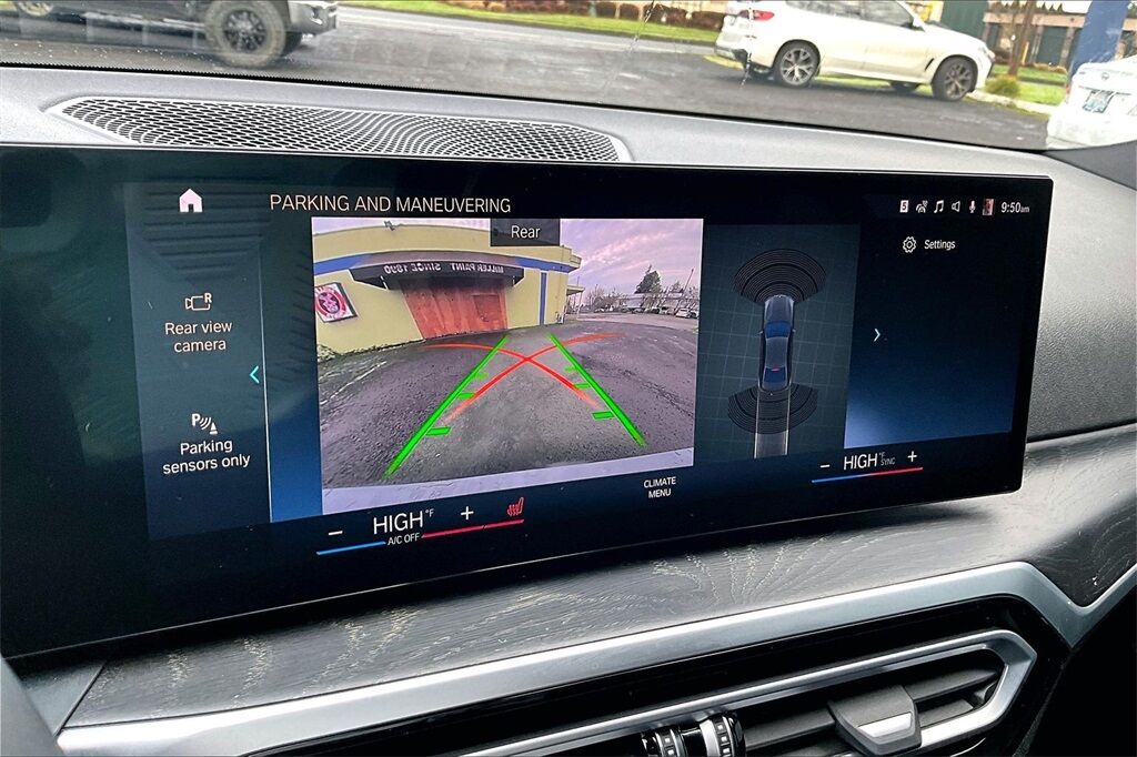 2023 BMW 3 Series 330i xDrive OR