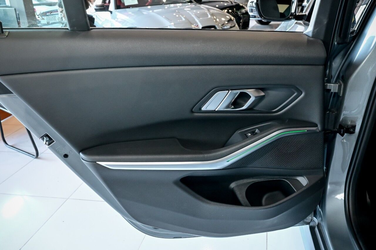 2023 BMW 3 Series 330i xDrive, M-Sport, Convenience Pkg, Remote Start Springfield NJ