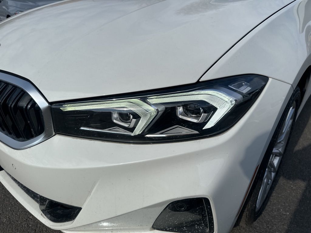 2023 BMW 3 Series 330i xDrive