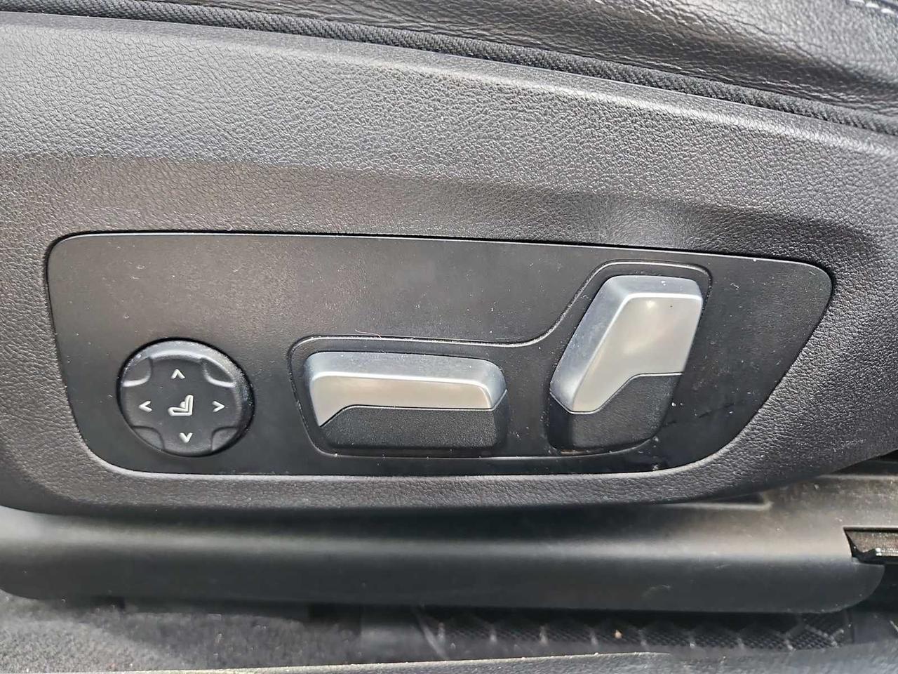 2023 BMW 330e 330e Irving TX