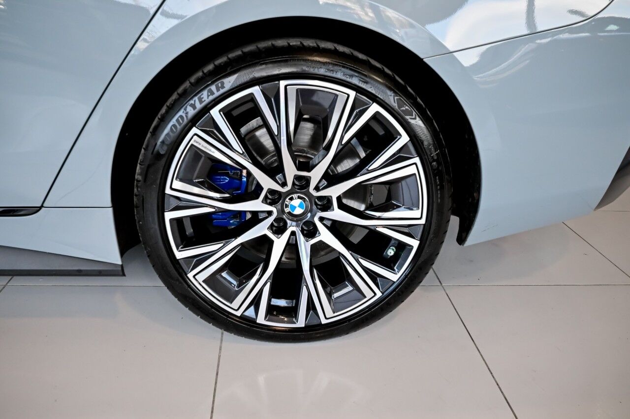 2023 BMW 4 Series 430i, M-Sport, Shadowline Pkg, Premium Pkg, Ambient Lighting Springfield NJ