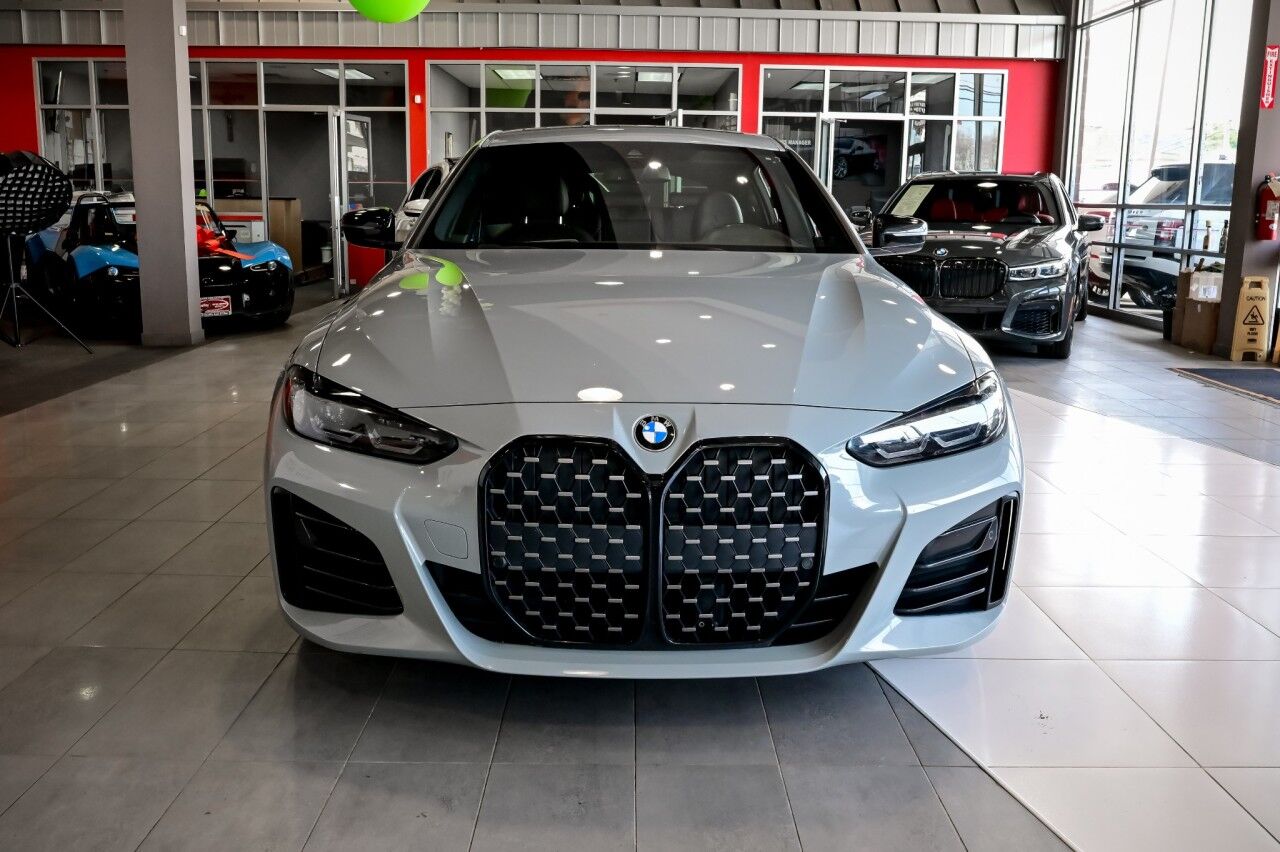 2023 BMW 4 Series 430i, M-Sport, Shadowline Pkg, Premium Pkg, Ambient Lighting