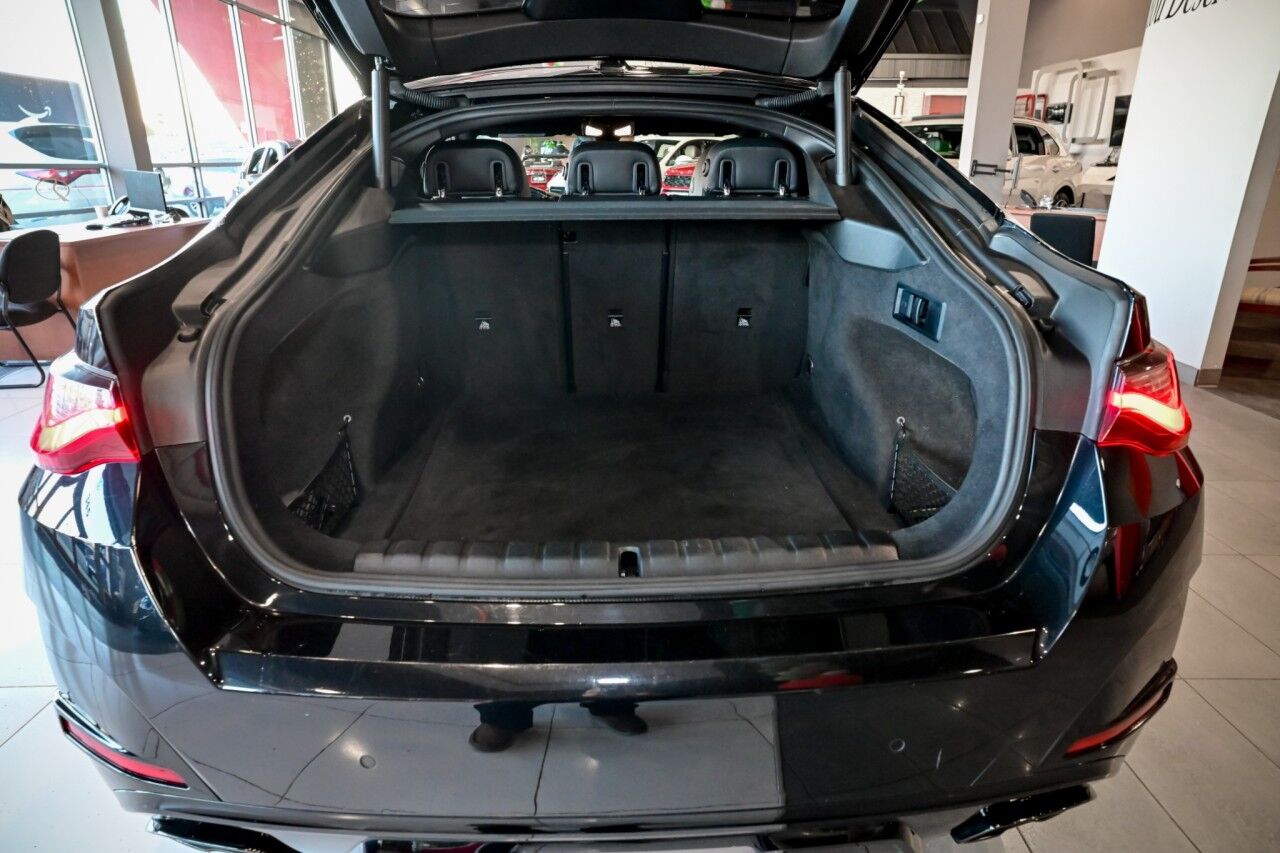 2023 BMW 4 Series M440i xDrive, Premium Pkg, Harman/Kardon, Ambient Lighting Springfield NJ