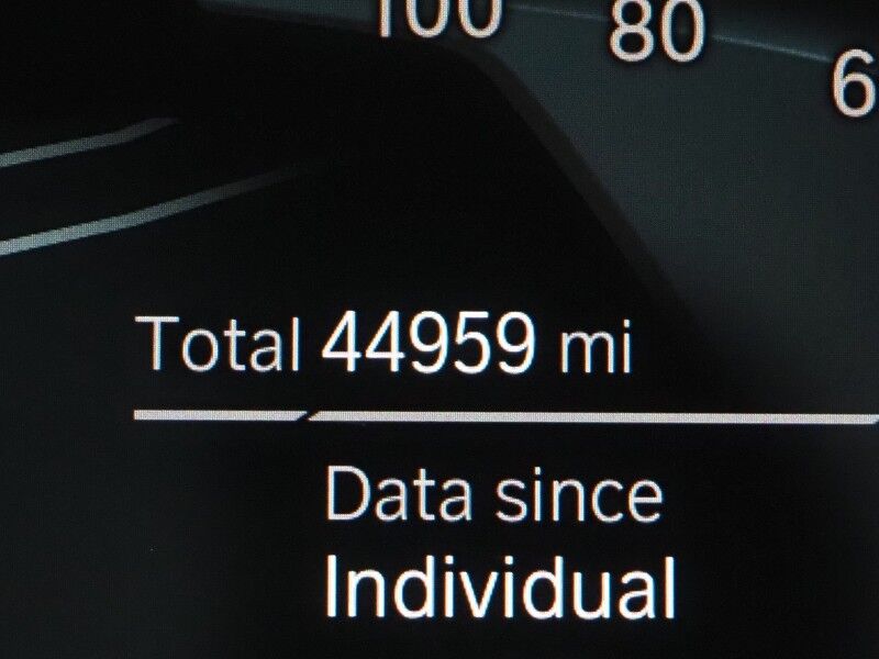 2023 BMW 5 Series 530e Plug-In Hybrid *M SPORT, NAVIGATION, LIVE COCKPIT PRO, SAFETY ALERTS, BACKUP-CAMERA, COLOR TOUCHSCREEN, MOONROOF, HEATED SEATS, COMFORT ACCESS, FULL LED HEADLIGHTS, ANDROID & APPLE, WIRELESS CHARGING Round Rock TX