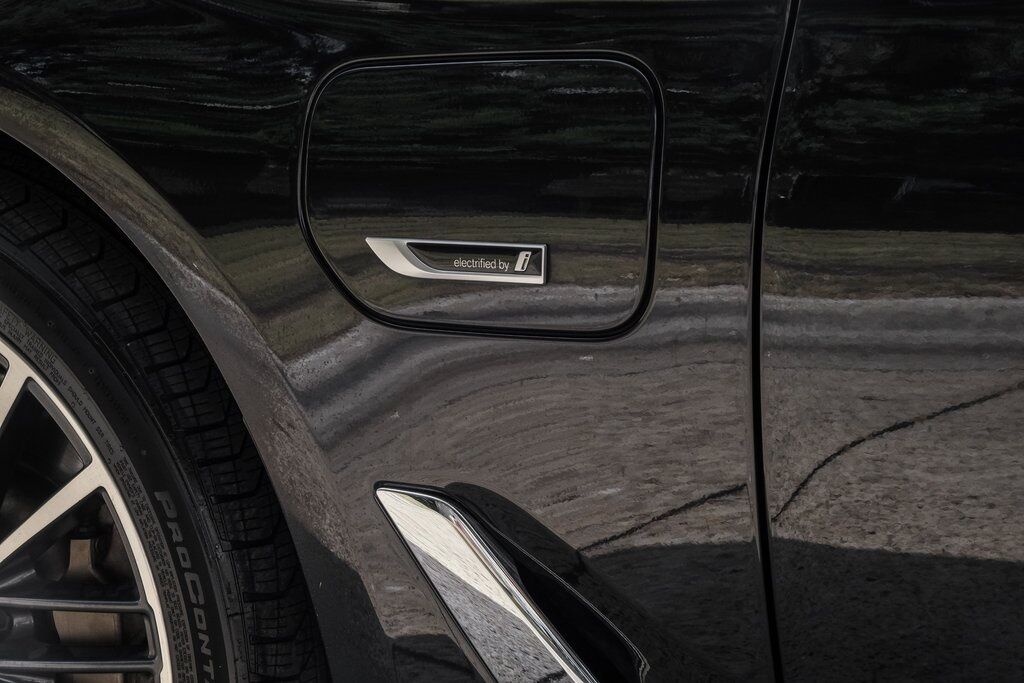 2023 BMW 5 Series 530e iPerformance Carrollton TX