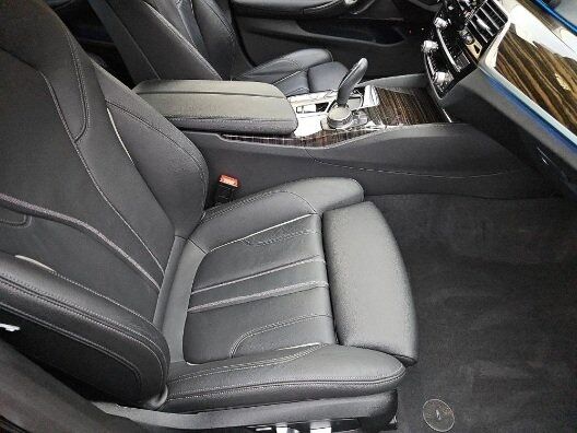 2023 BMW 5 Series 530e iPerformance Indianapolis IN