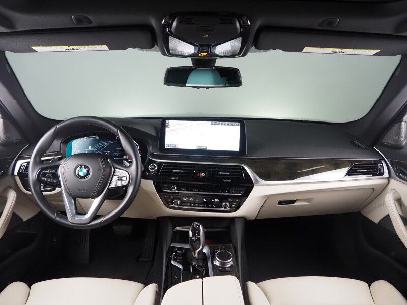 2023 BMW 5 Series 530i *HEADS-UP DISPLAY, NAVIGATION, LIVE COCKPIT PRO, SAFETY ALERTS, BACKUP-CAMERA, COLOR TOUCHSCREEN, MOONROOF, LEATHER, HEATED SEATS, REMOTE START, COMFORT ACCESS, 19 INCH WHEELS, HARMAN/KARDON, ANDROID & APPLE