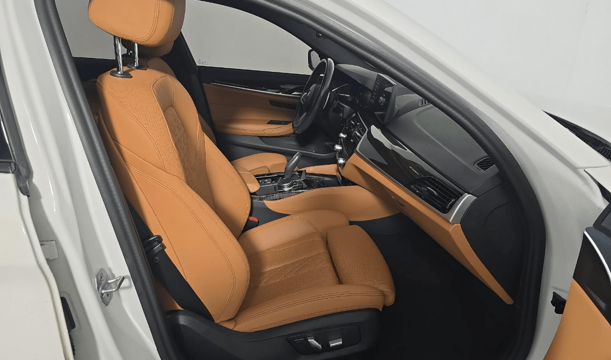 2023 BMW 5 Series 530i Knoxville TN