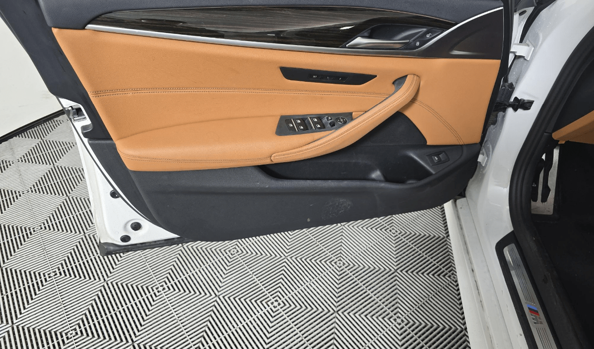 2023 BMW 5 Series 530i Knoxville TN