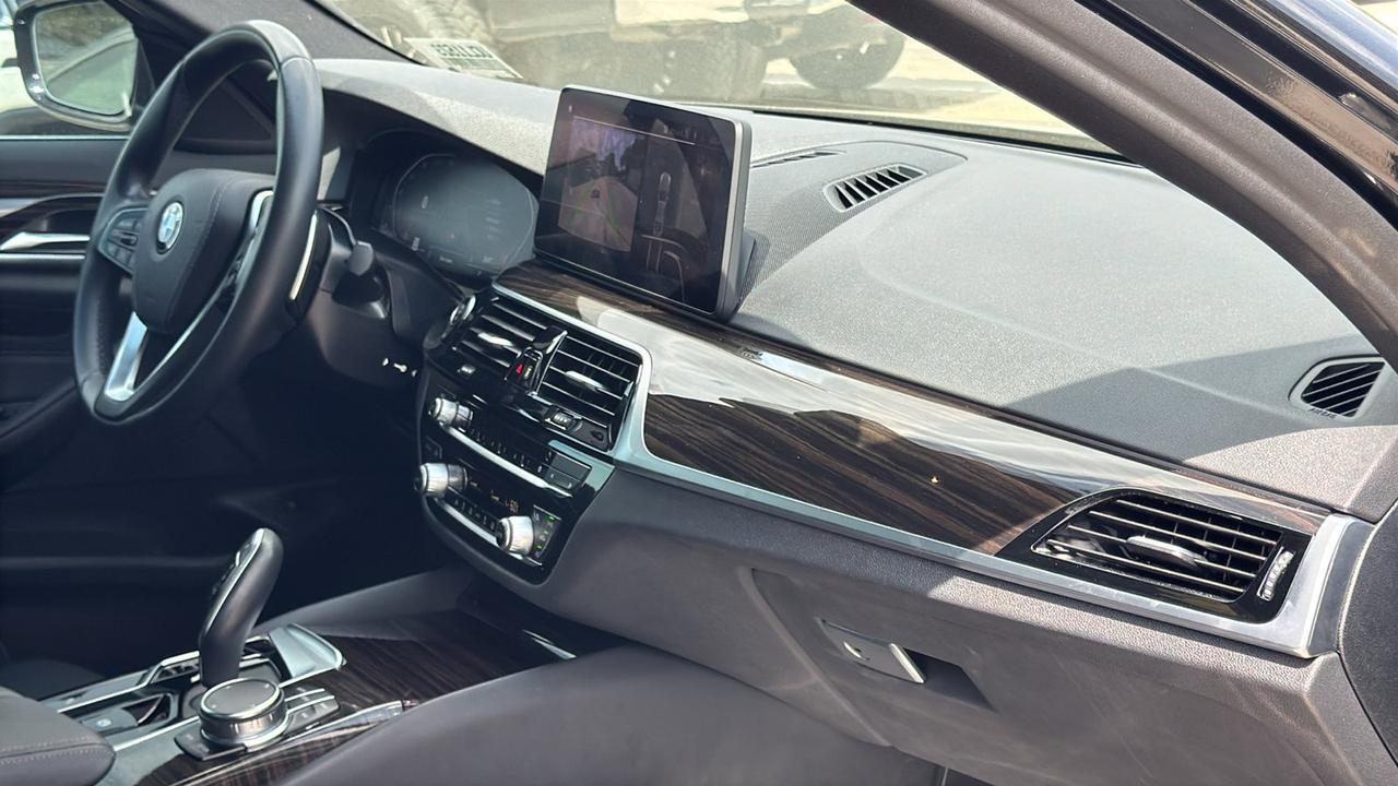 2023 BMW 5 Series 530i  Selma TX