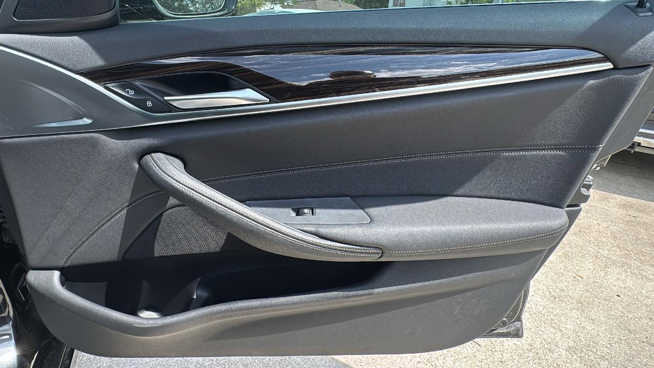 2023 BMW 5 Series 530i  Selma TX