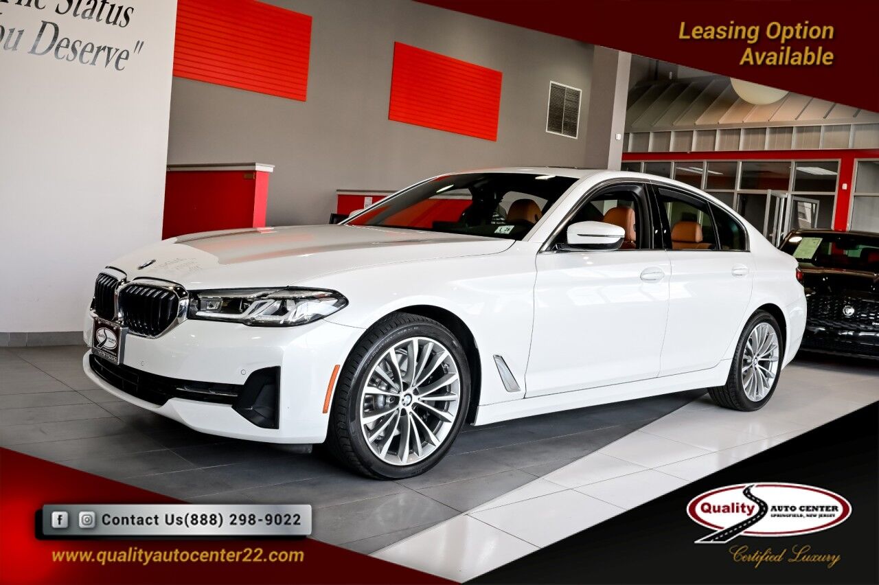 2023 BMW 5 Series 530i xDrive, Premium Pkg, Remote Start, Wireless Charging