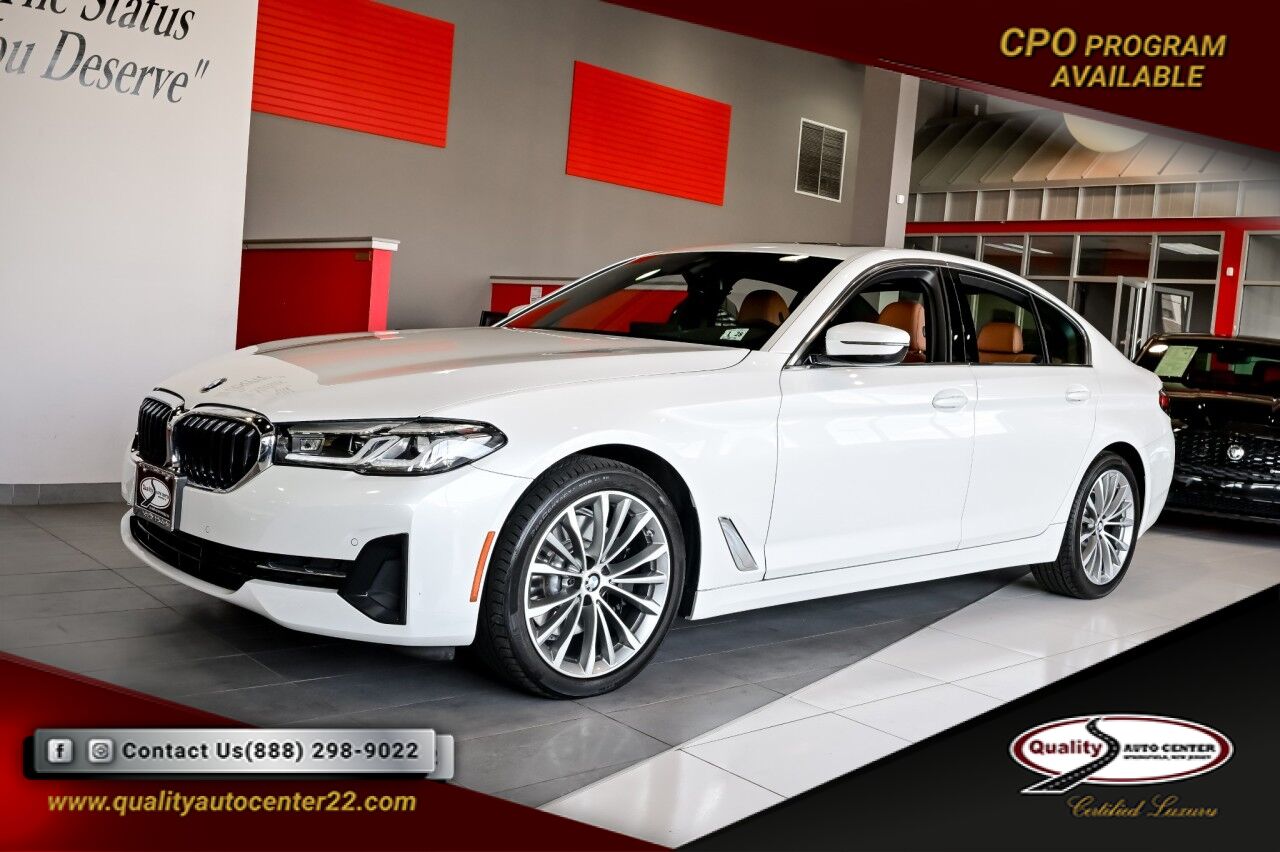 2023 BMW 5 Series 530i xDrive, Premium Pkg, Remote Start, Wireless Charging