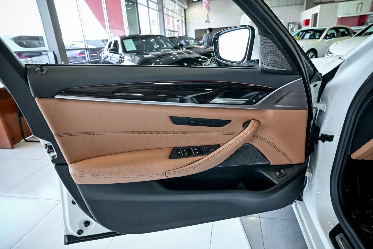 2023 BMW 5 Series 530i xDrive Springfield NJ