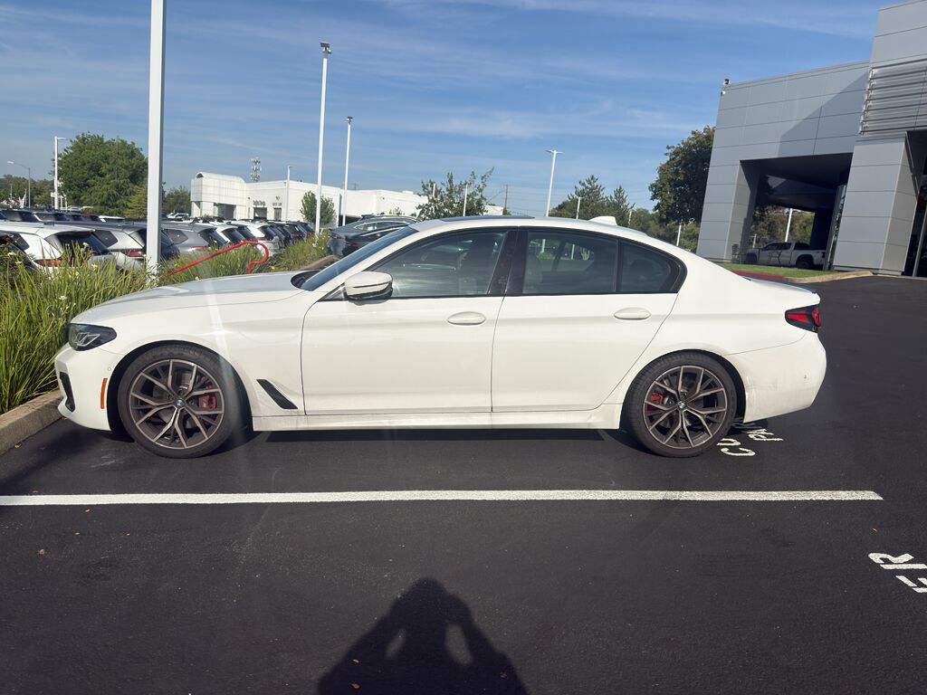 2023 BMW 5 series 530i