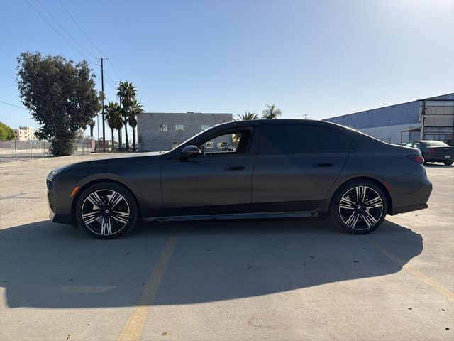 2023 BMW 7 Series 740i