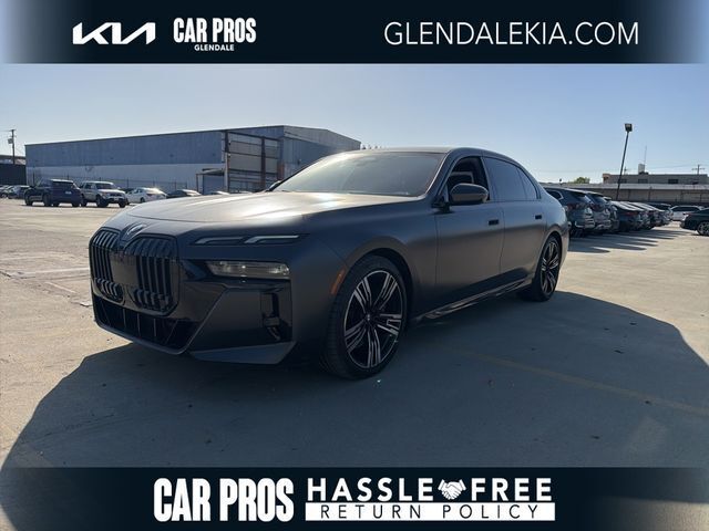 2023 BMW 7 Series 740i