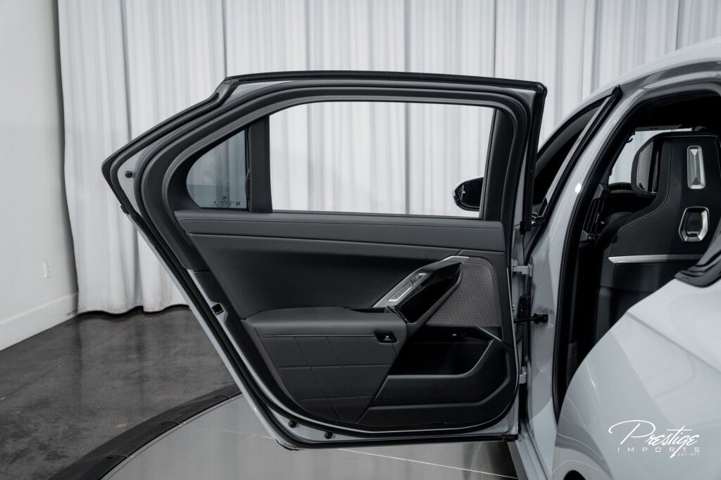 2023 BMW 7 Series 740i North Miami Beach FL