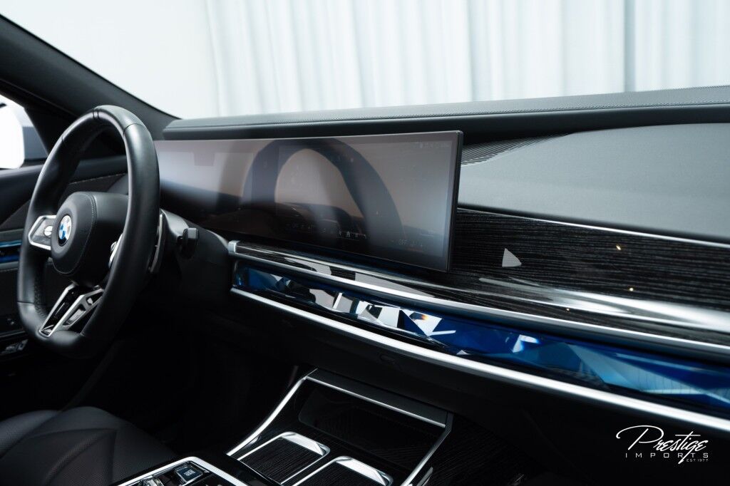 2023 BMW 7 Series 740i North Miami Beach FL