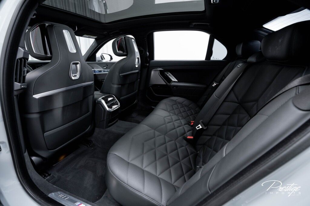 2023 BMW 7 Series 740i North Miami Beach FL