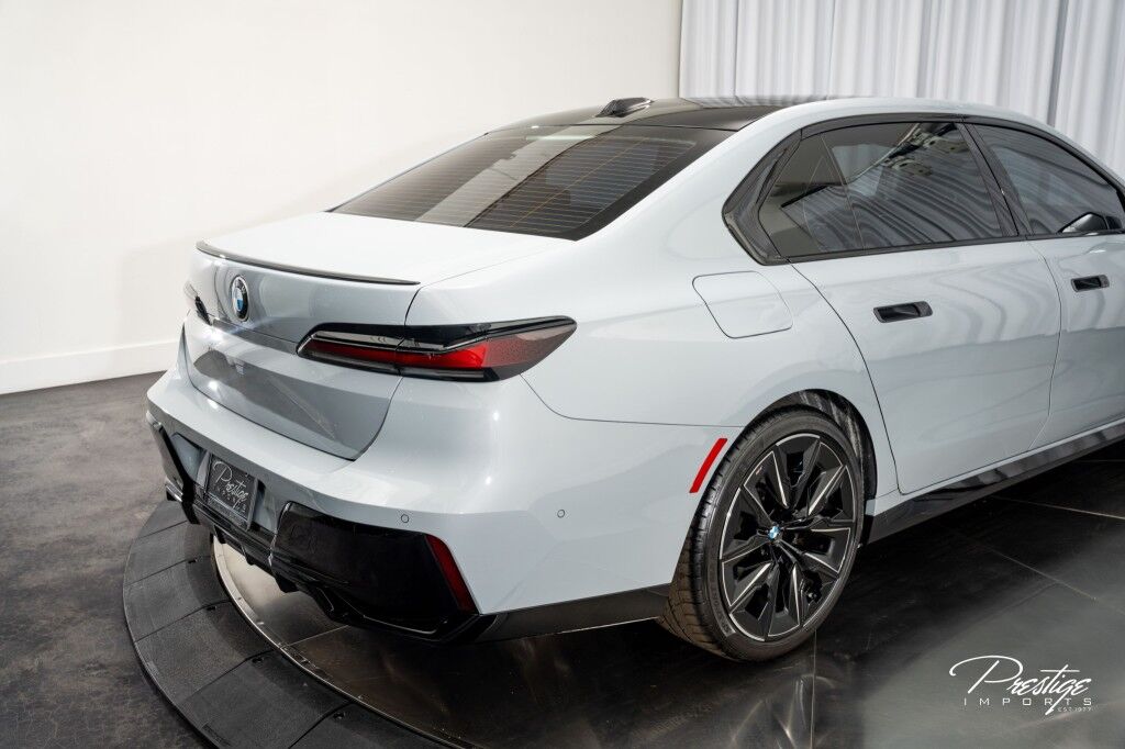 2023 BMW 7 Series 740i North Miami Beach FL