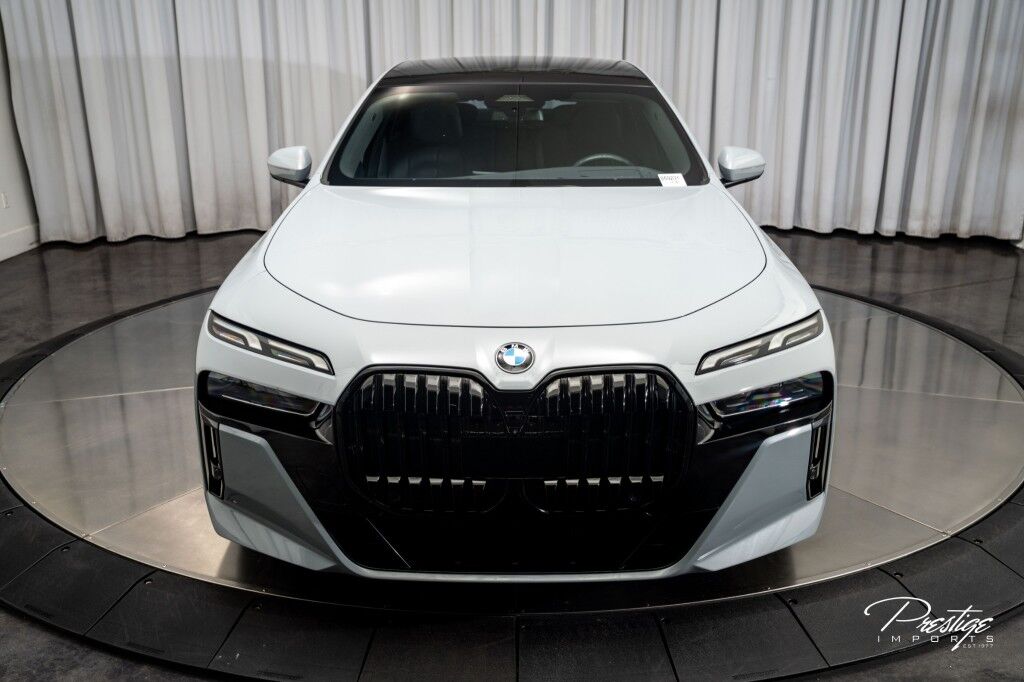 2023 BMW 7 Series 740i North Miami Beach FL