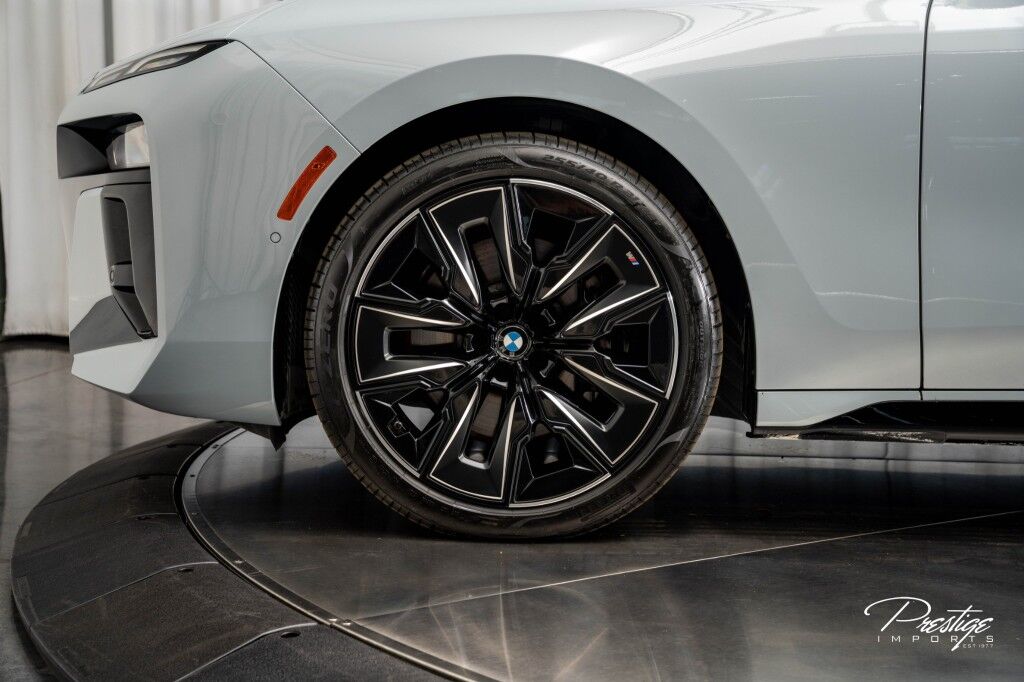 2023 BMW 7 Series 740i North Miami Beach FL