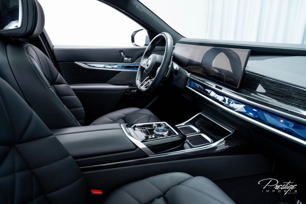 2023 BMW 7 Series 740i North Miami Beach FL
