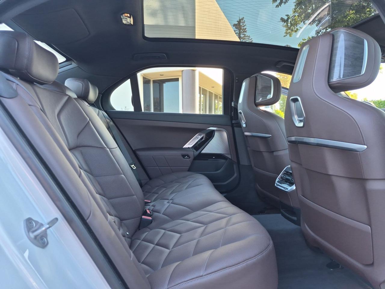 2023 BMW 7 Series 740i Roseville CA