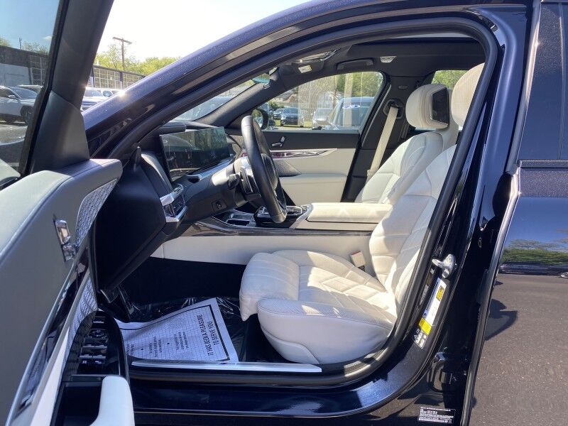 2023 BMW 7 Series 760i xDrive Springfield PA