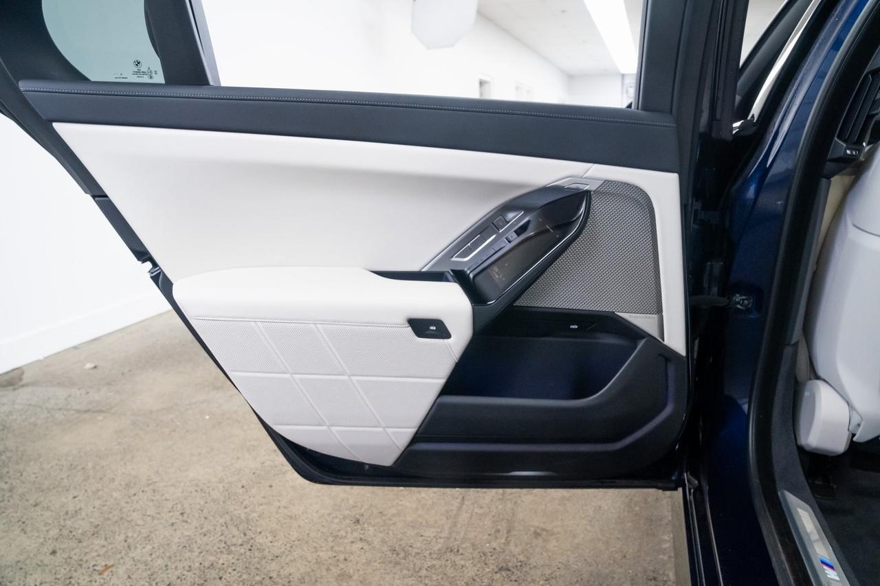 2023 BMW 7 Series 760i xDrive Luxury Rear Seating Package M Sport Package Portland OR