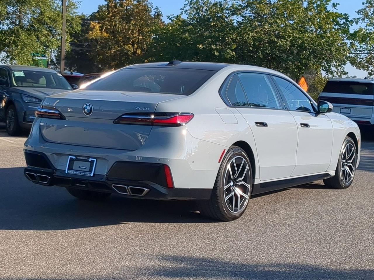 2023 BMW 7 Series 760i xDrive