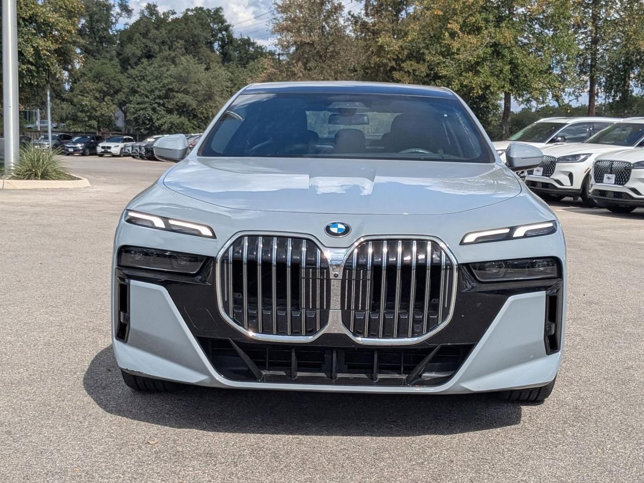 2023 BMW 7 Series 760i xDrive