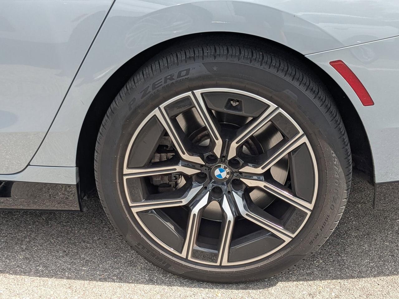 2023 BMW 7 Series 760i xDrive
