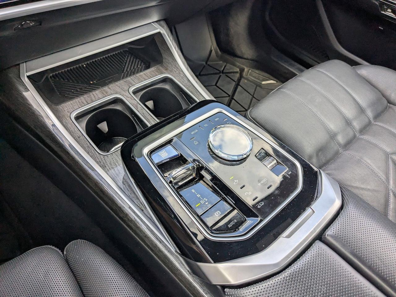 2023 BMW 7 Series 760i xDrive