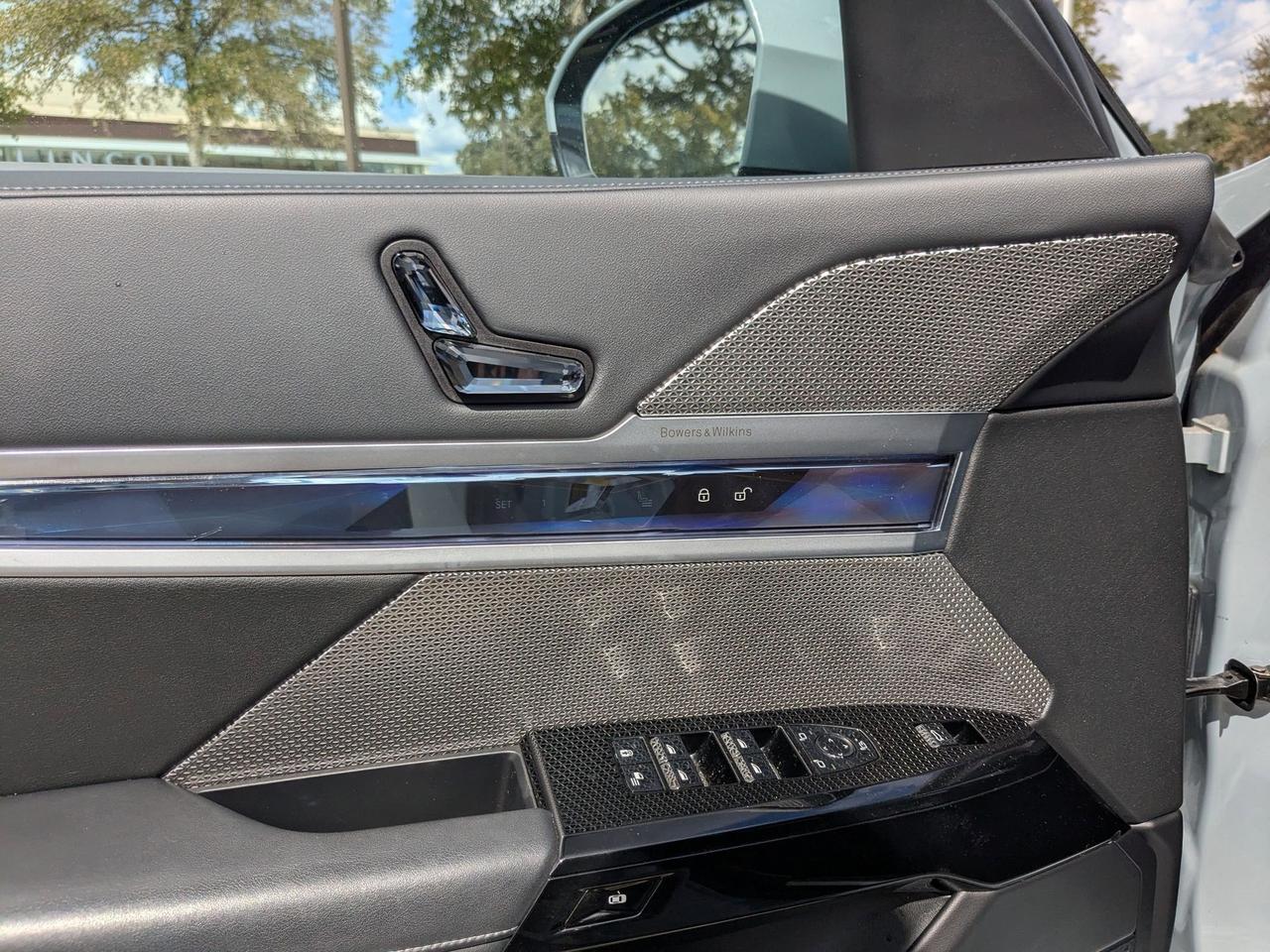 2023 BMW 7 Series 760i xDrive