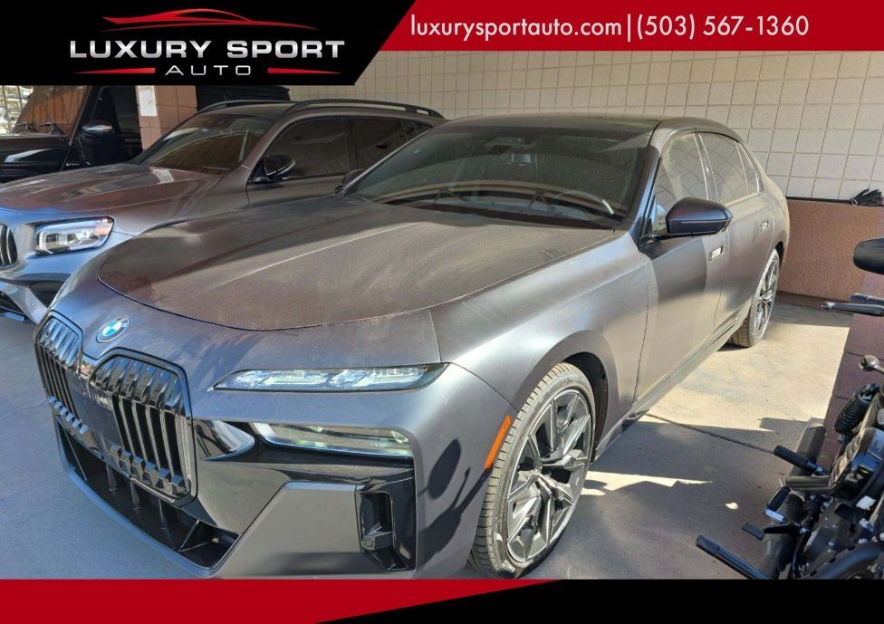 2023 BMW 7 Series 760i xDrive