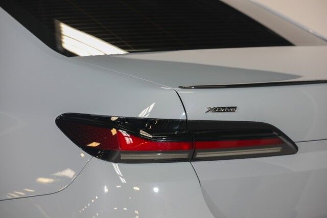 2023 BMW 7 Series 760i xDrive Twin Power Turbo V8 Double Vanos & Valvetronic Franklin TN