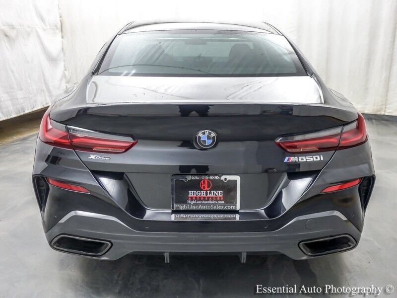 2023 BMW 8 Series M850i Willowbrook IL