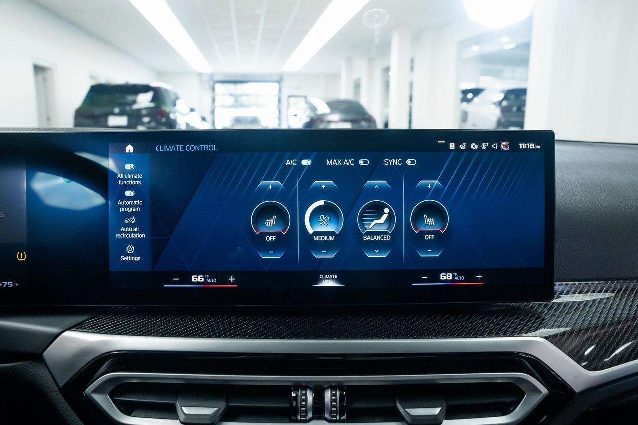 2023 BMW M2 Base 1 Owner Heated Seats Carbon Fiber Roof Portland OR