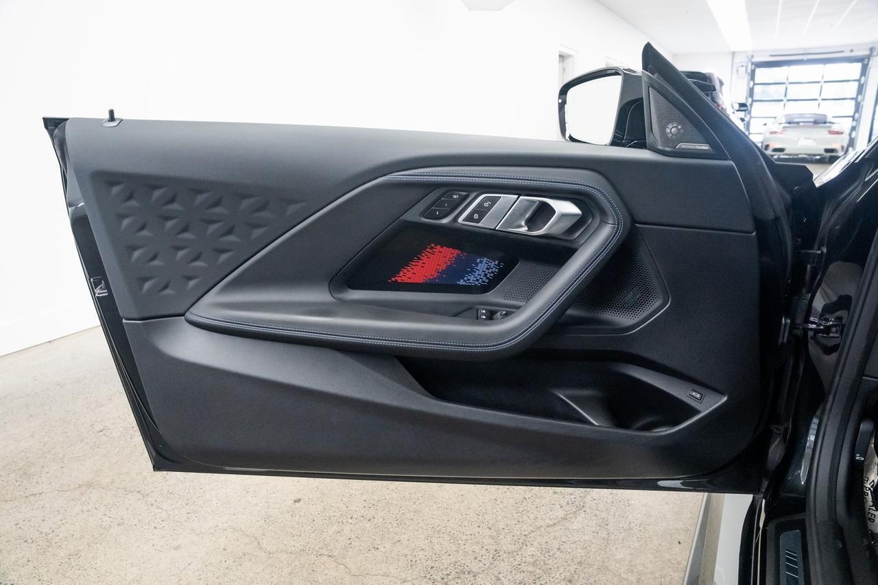2023 BMW M2 Base 1 Owner Heated Seats Carbon Fiber Roof Portland OR