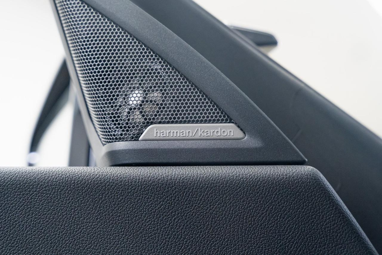 2023 BMW M2 Base 1 Owner Heated Seats Carbon Fiber Roof Portland OR
